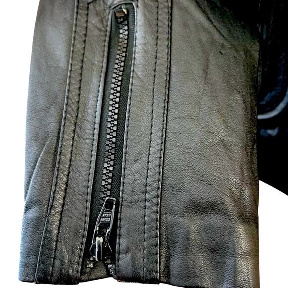 Vintage 1970s/80s Spanish Leather Jacket – Black Zip-Up, Pockets, Size 38 (S/M) - Picture 5 of 11